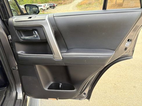 Used 2020 Toyota 4Runner Limited image 16