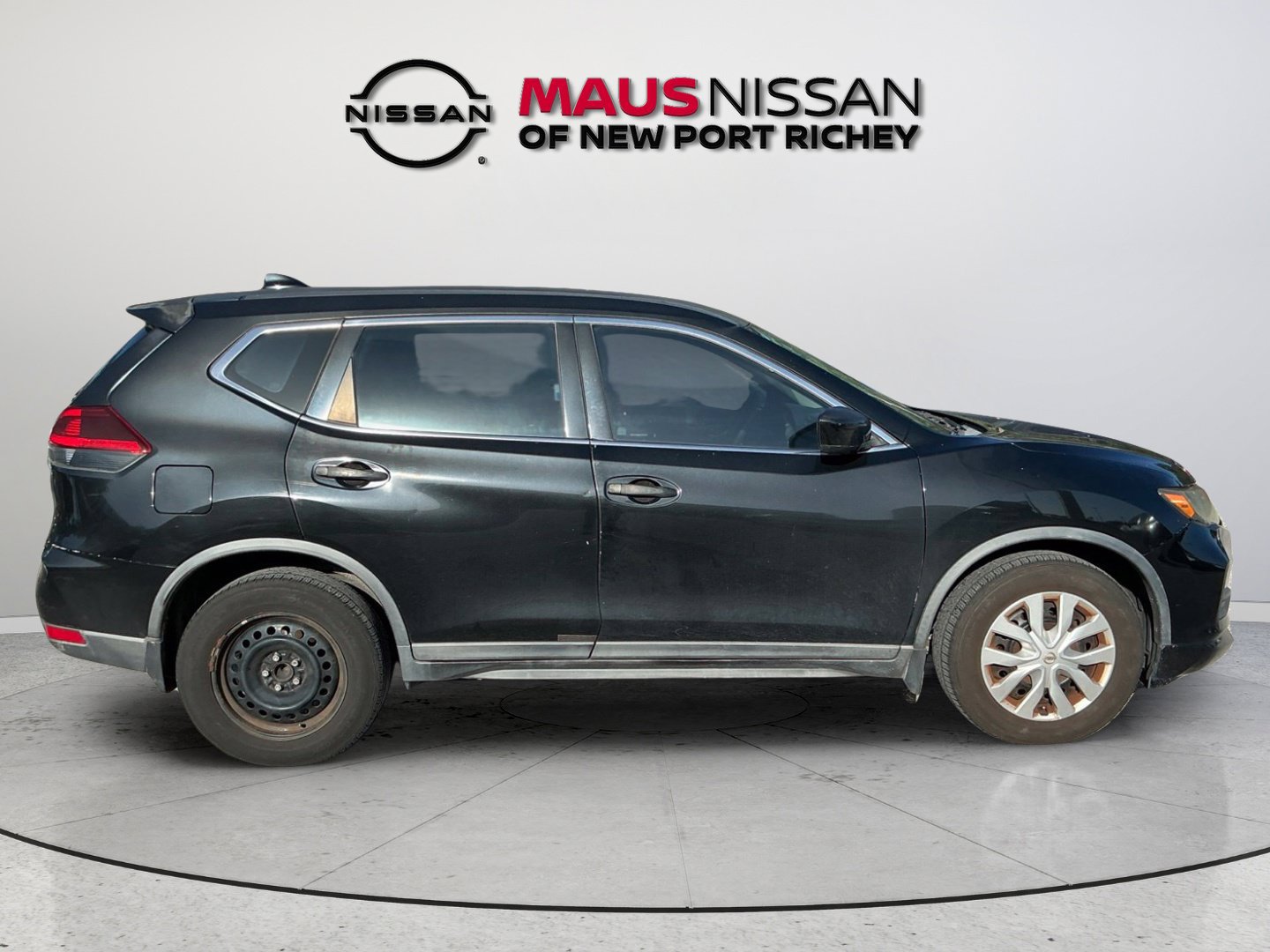 Used 2018 Nissan Rogue S FWD image 9