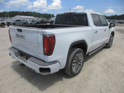 New 2026 GMC Sierra 1500 Denali Ultimate AWD/4WD image 5