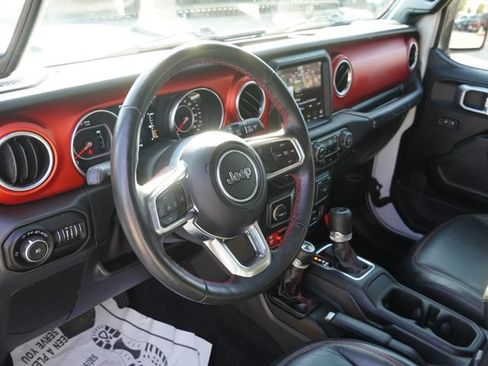 Used 2021 Jeep Wrangler Unlimited Rubicon AWD/4WD image 17