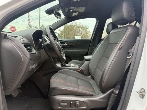 Used 2022 Chevrolet Equinox RS image 24