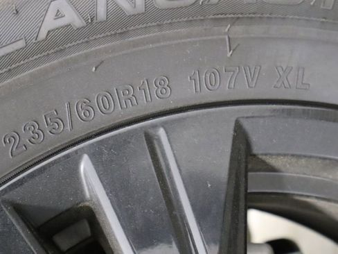 Used 2023 Nissan Rogue SV w/ SV Premium B Package image 44