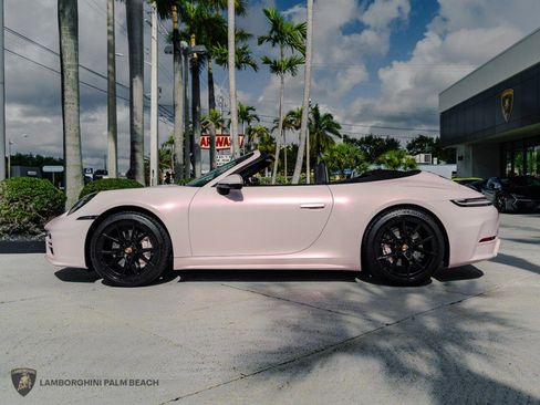Used 2026 Porsche 911 Carrera RWD image 4