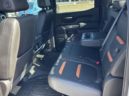 Used 2019 GMC Sierra 1500 AT4 w/ AT4 Premium Package image 16