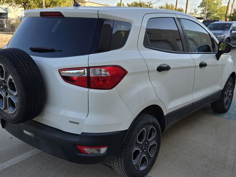 Used 2018 Ford EcoSport S image 8