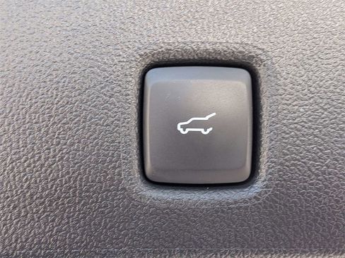 Used 2024 Ford Escape Active image 14