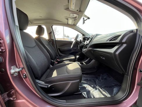 Certified 2019 Chevrolet Spark LS FWD image 22