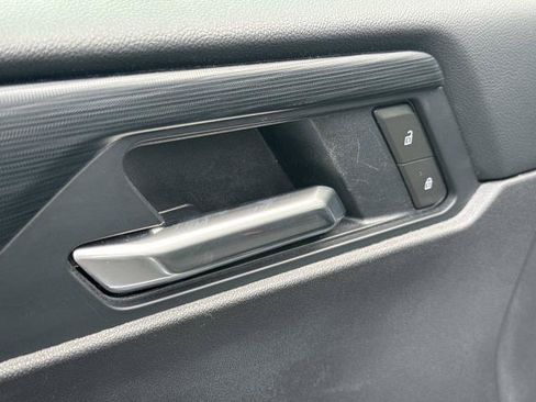 Used 2025 GMC Acadia Elevation FWD image 7