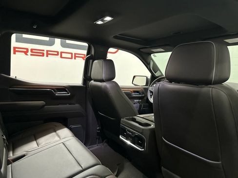 Used 2022 GMC Sierra 1500 Denali AWD/4WD image 55