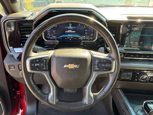 Used 2024 Chevrolet Silverado 1500 LTZ AWD/4WD image 16