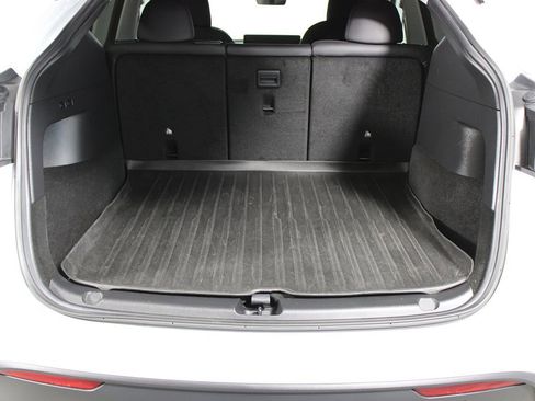 Used 2022 Tesla Model Y Performance image 32