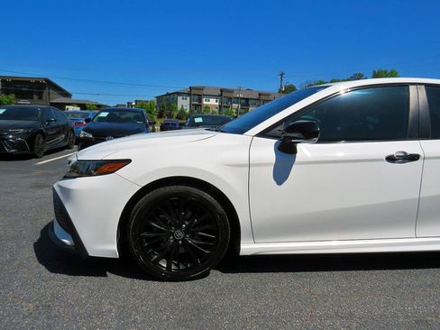 Used 2022 Toyota Camry SE w/ Convenience Package image 36