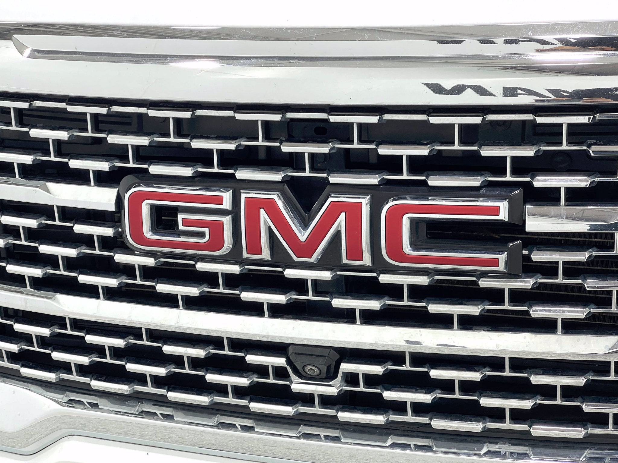 Used 2021 GMC Acadia Denali w/ Denali Technology Package FWD image 38