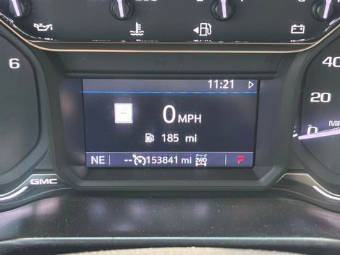 Used 2019 GMC Sierra 1500 SLT w/ SLT Premium Plus Package AWD/4WD image 7