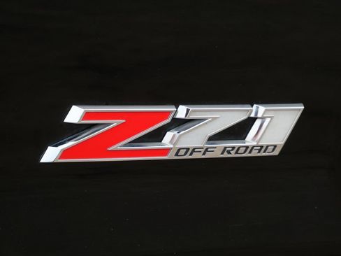 Used 2018 Chevrolet Silverado 2500 LTZ w/ Duramax Plus Package AWD/4WD image 10