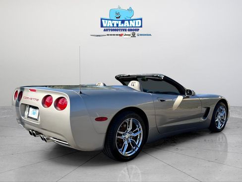 Used 1999 Chevrolet Corvette Convertible w/ Performance Handling Pkg image 5