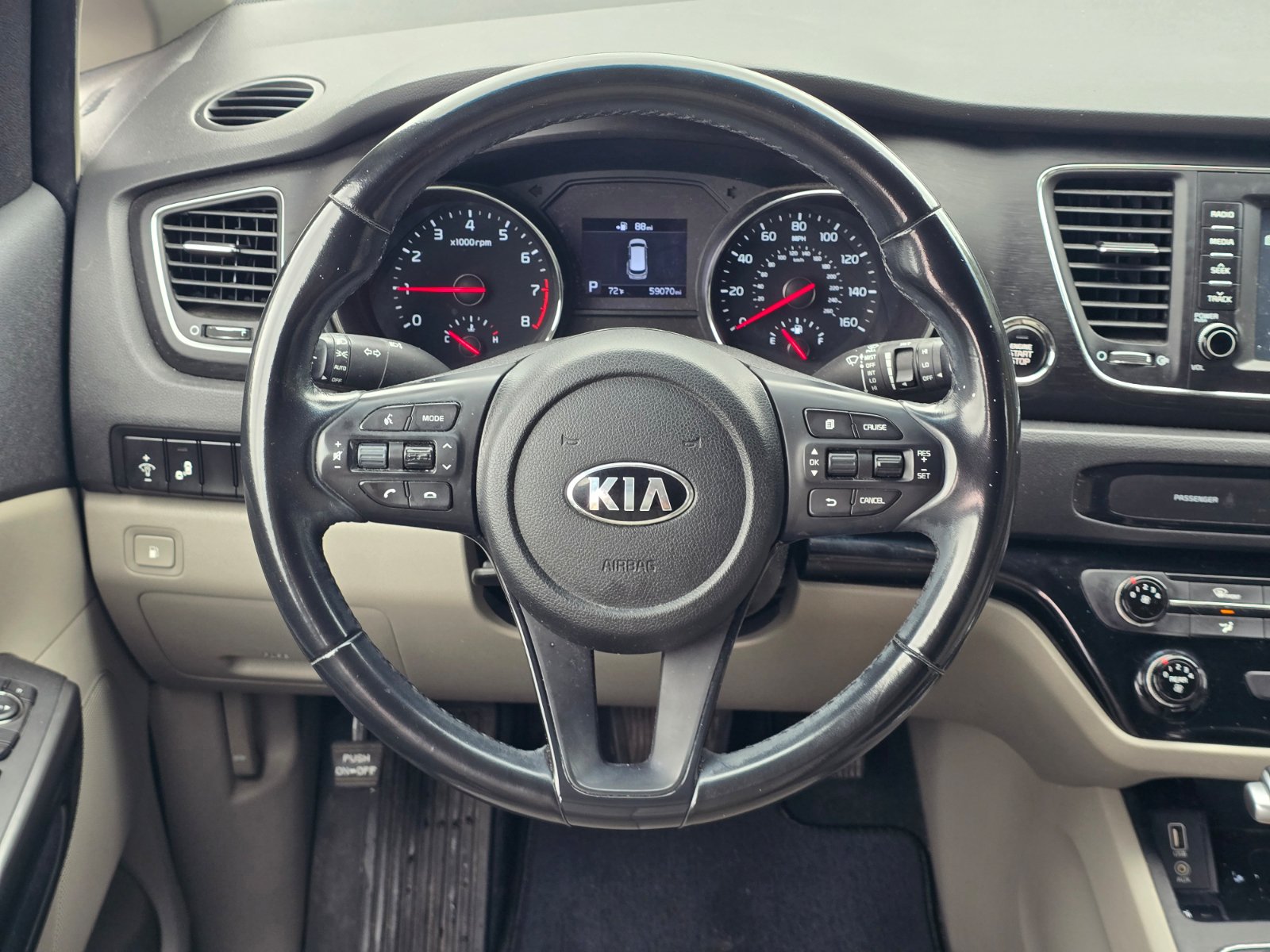 Used 2021 Kia Sedona EX FWD image 15