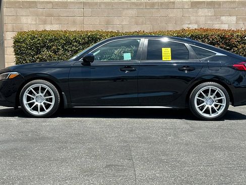 Used 2023 Honda Civic LX image 7