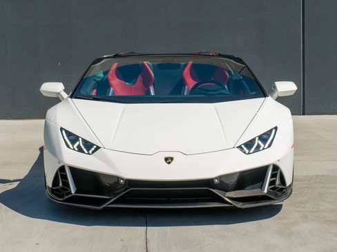 Used 2019 Lamborghini Huracan LP 580-2 RWD image 5