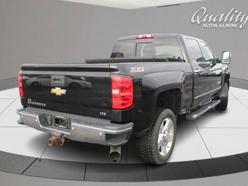 Used 2016 Chevrolet Silverado 2500 LTZ w/ Duramax Plus Package image 4