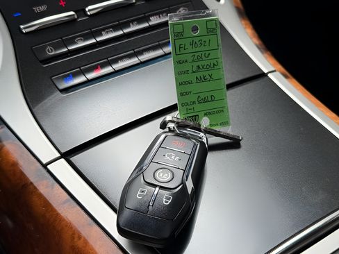 Used 2016 Lincoln MKX Reserve w/ Technology Package AWD/4WD image 44