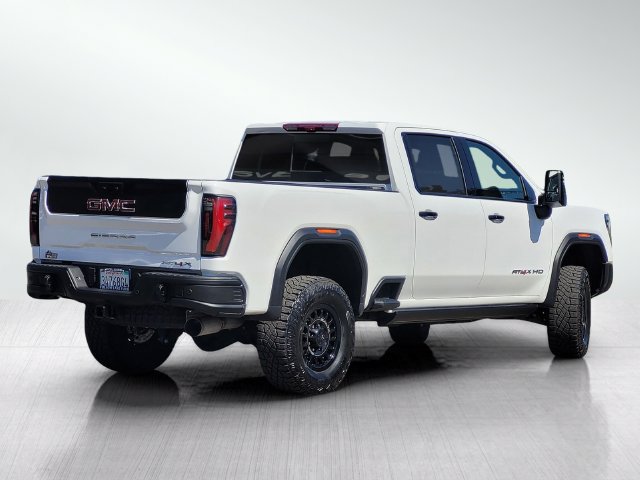 Used 2025 GMC Sierra 2500 AT4X w/ AT4X AEV Edition AWD/4WD image 4