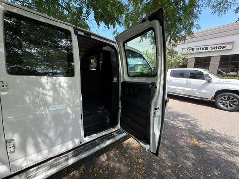 Used 2024 Chevrolet Express 2500 w/ Driver Convenience Package RWD image 17