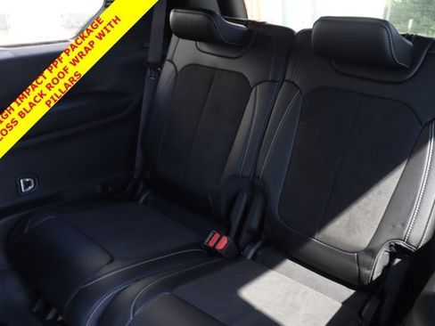 New 2025 Jeep Grand Cherokee L Altitude image 23