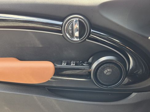 Used 2024 MINI Cooper S FWD image 19