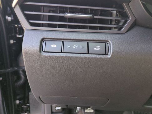 New 2026 Nissan Altima 2.5 SV w/ SV Special Edition Package FWD image 18