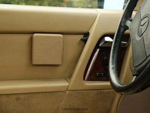 Used 1990 Mercedes-Benz 300 SL image 41