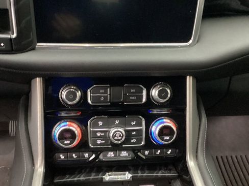 Certified 2021 GMC Yukon Denali w/ Denali Premium Package image 14