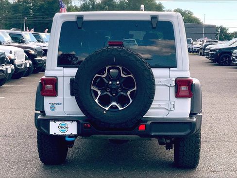 Used 2023 Jeep Wrangler Unlimited Rubicon 4xe w/ Cold Weather Group AWD/4WD image 4
