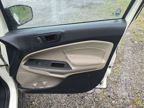 Used 2021 Ford EcoSport S FWD image 26
