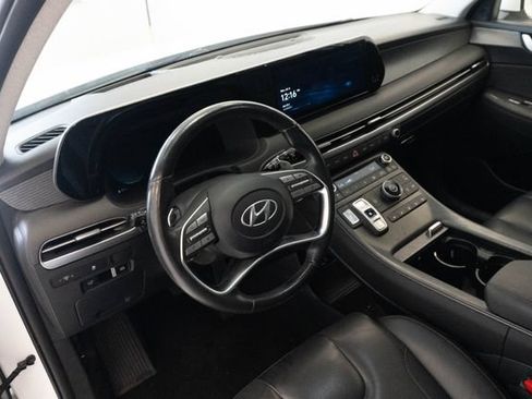 Used 2023 Hyundai Palisade Limited FWD image 4