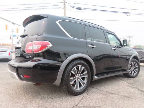 Used 2018 Nissan Armada SL w/ Moonroof Package AWD/4WD image 2