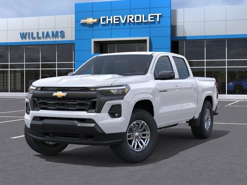 New 2026 Chevrolet Colorado LT w/ LT Convenience Package AWD/4WD image 6