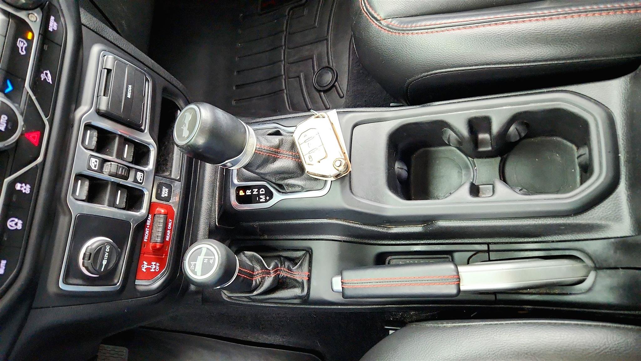 Used 2020 Jeep Wrangler Unlimited Rubicon AWD/4WD image 31