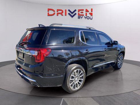 Used 2023 GMC Acadia Denali w/ Denali Ultimate Package image 6