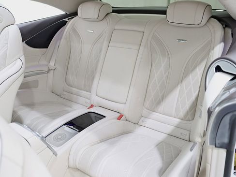 Used 2016 Mercedes-Benz S 63 AMG 4MATIC Coupe image 37