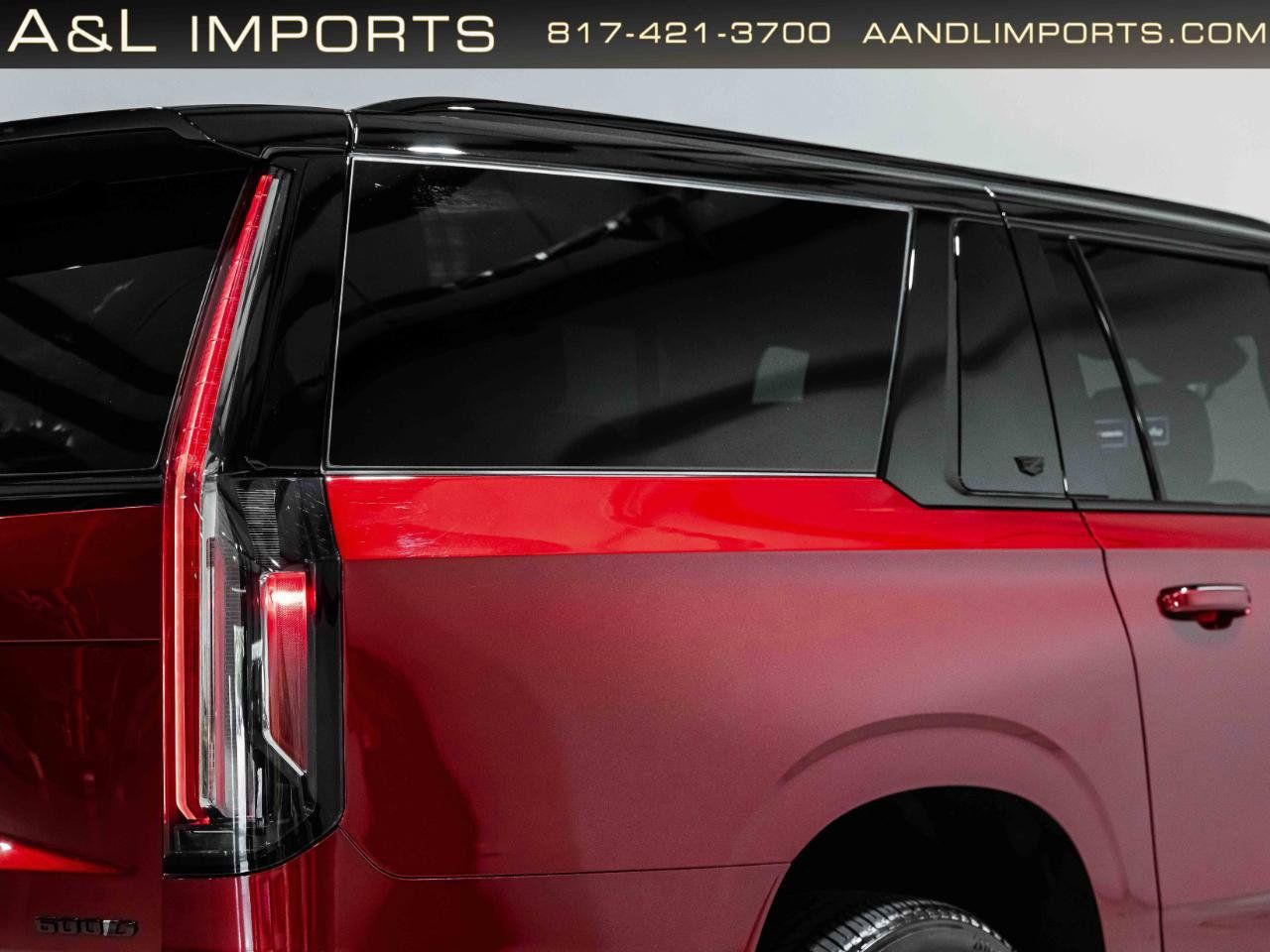 Used 2024 Cadillac Escalade ESV Premium Luxury AWD/4WD image 42
