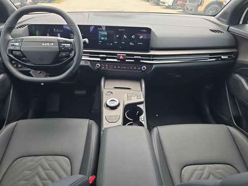 New 2026 Kia Sportage X-Line AWD/4WD image 13