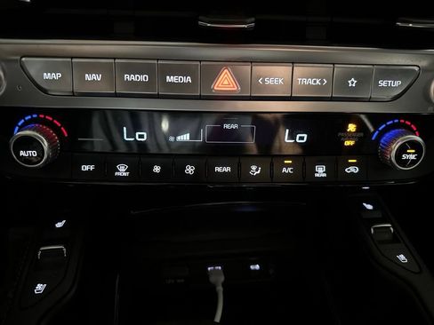 Used 2025 Kia Telluride EX AWD/4WD image 15