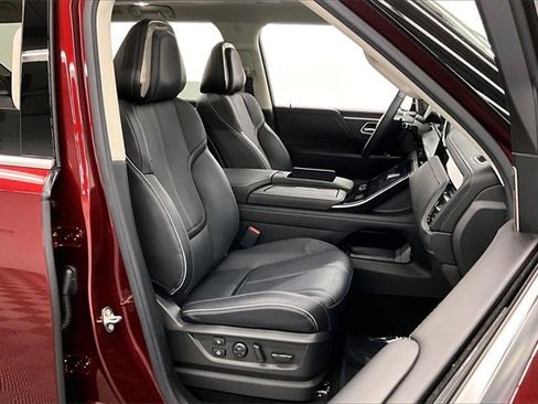 Used 2025 INFINITI QX80 Sensory w/ Exterior Package image 7