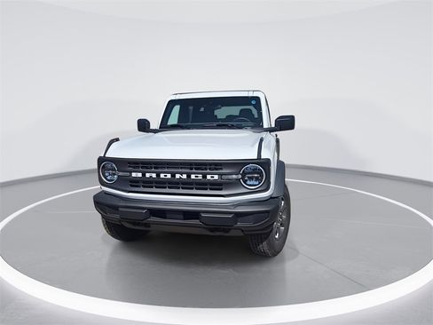 New 2025 Ford Bronco Big Bend image 3