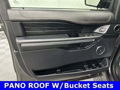 Used 2020 Ford Expedition Platinum image 11