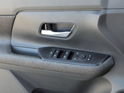 New 2026 Nissan Kicks SV w/ Cold Weather Package FWD image 19