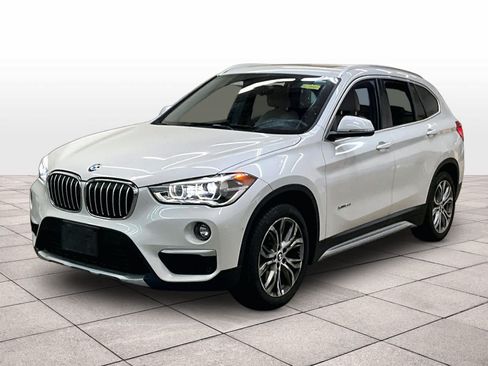 Used 2016 BMW X1 xDrive28i AWD/4WD image 1