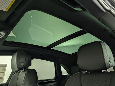 New 2026 Porsche Macan image 32