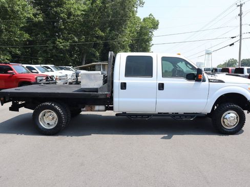 Used 2015 Ford F350 XL w/ Power Equipment Group AWD/4WD image 4